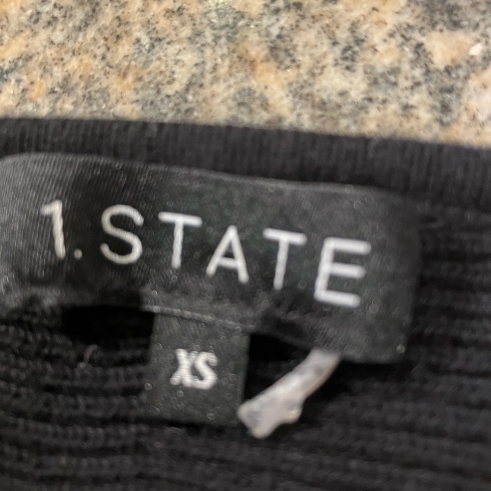 Sweater - Picture 5 of 6